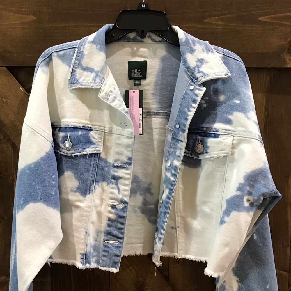 Denim Jacket - Acid Wash Crop